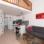 Apartament Face A La Superbe Terrasse Barbecue Le Pradet