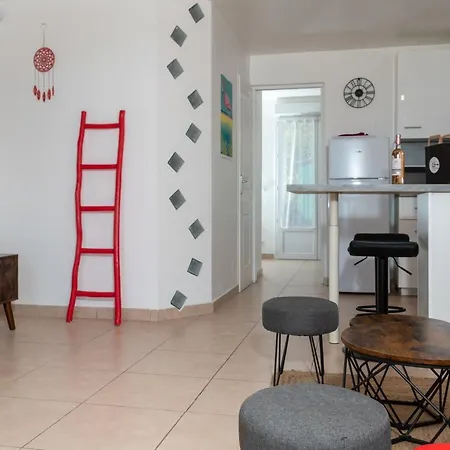Apartamento Face A La Superbe Terrasse Barbecue Le Pradet *